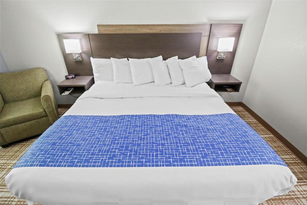 King Suite interior